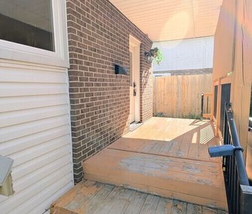 Spacious 3-Bedroom Main Unit in South Windsor Home! - Photo 6