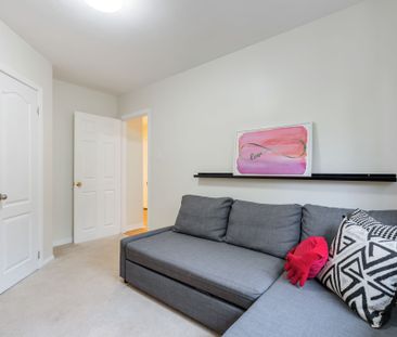 For Lease - 1920 Truscott Drive Unit# Main, Mississauga, Ontario - Photo 5