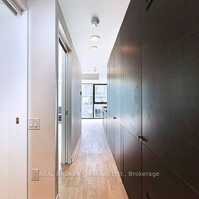 KING WEST 1 BED LOFT - Photo 1