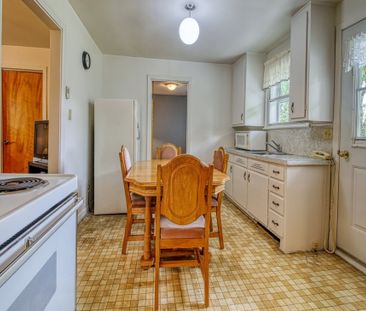 Montréal (Ahuntsic-Cartierville) (Bois de Saraguay) - Photo 2
