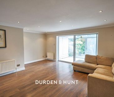 Tower Court, Ongar - Photo 2