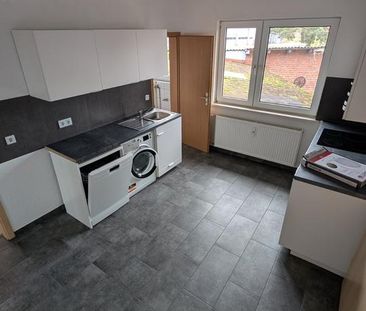 Helle 3-Zimmerwohnung mit Einbauküche im 1. OG in Jembke - Photo 2