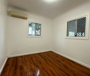 Gorgeous Three Bedroom Family Home! - Photo 4