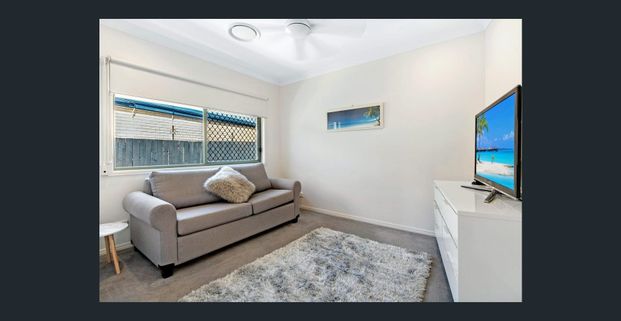 Wide Waterfront Lowset Entertainer - Photo 1