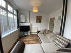 4 Bed - Flat 5, 1-9 Regent Rd, Leicester, - Photo 3