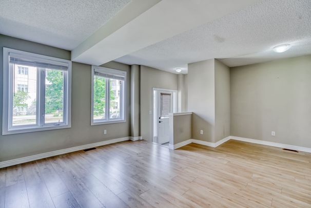 For Lease - 1750 Creek Way Unit# 11, Burlington, Ontario - Photo 1