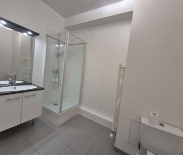 Location Appartement 2 pièces 42m² LILLE 59260 - Photo 3
