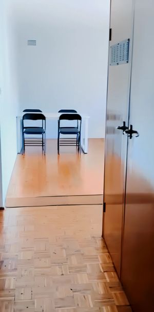 2 bed 1 bath - Photo 1