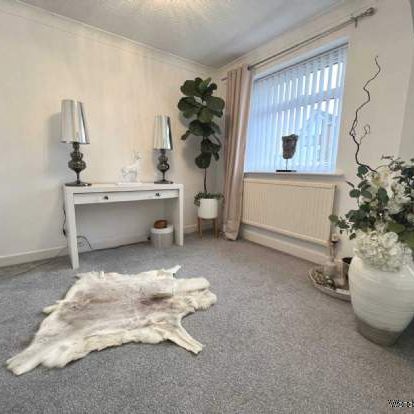 2 bedroom property to rent in Blackpool - Photo 1