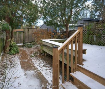 167 Heward Avenue #Main - Photo 6