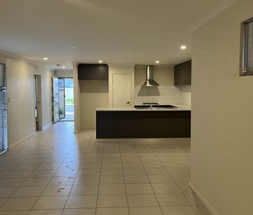 A place to call home on Pleasant - Photo 1