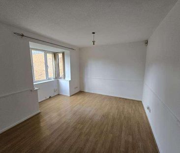 Swaythling Close, Edmonton, N18 - Photo 2