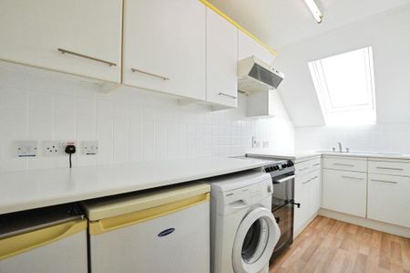 2 bedroom duplex to rent - Photo 4