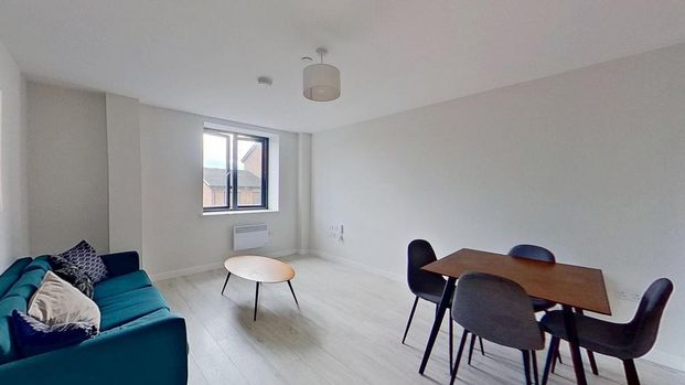 2 bedroom flat to rent - Photo 1