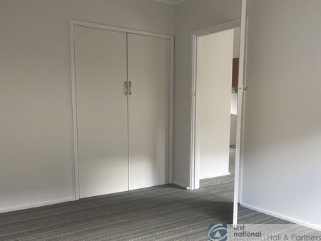 NEAT 2 BEDROOM UNIT - Photo 5