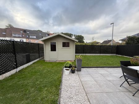 BERLARE - Recente, energiezuinige HoB in rustige wijk. - Photo 2