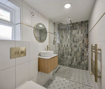 2 Bed Maisonette, Hilmarton Road, N7 - Photo 4