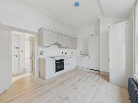 Great Malvern, Malvern, WR14 - Photo 5