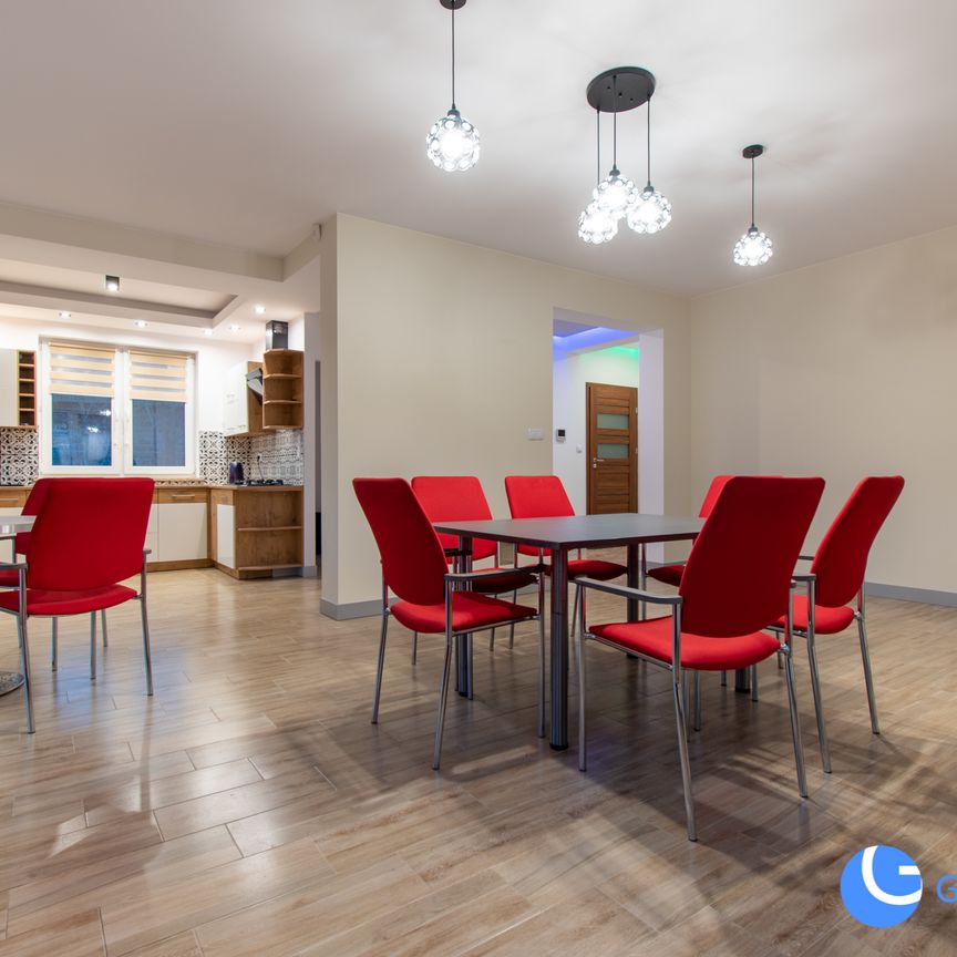 Dom 205m2-6pok *Wieliczka* garaż, ogród - Zdjęcie 1