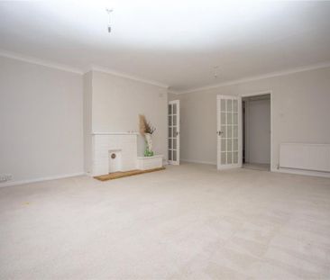 3 bedroom apartment to rent - Photo 2
