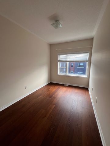 For Lease - 58 Laskin Drive, Vaughan, Ontario - Photo 4