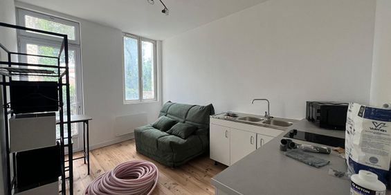 Location Appartement 1 pièce 16m² - Photo 3