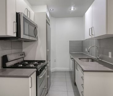 3730 Chemin Queen Mary, Montréal, QC - Photo 6
