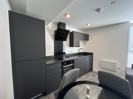 Burlington Square, Chesterfield - Photo 2