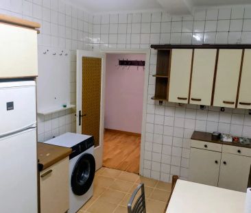 Piso de alquiler en Calle Foncalada, 7, Salesas - Foncalada - Campo... - Foto 2