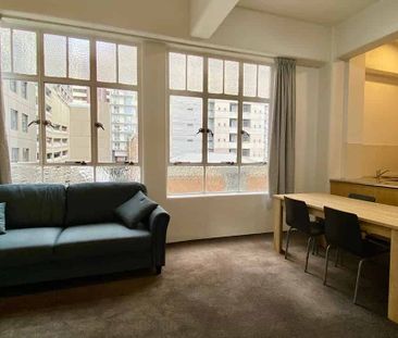 Large 1 bedroom unit, Central Queen Street, CBD - Photo 1