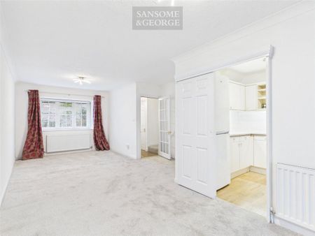 3 bedroom end of terrace house to rent - Photo 2