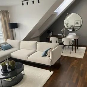 Exclusive Central 3-Bedroom Penthouse with Private Terrace & Garage - Photo 1