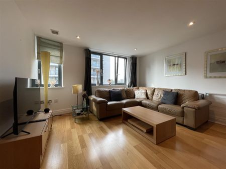 3 bed apartment to rent in Sheldon Square, London, W2 6 - Photo 3