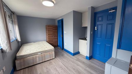 House share to rent - Photo 3