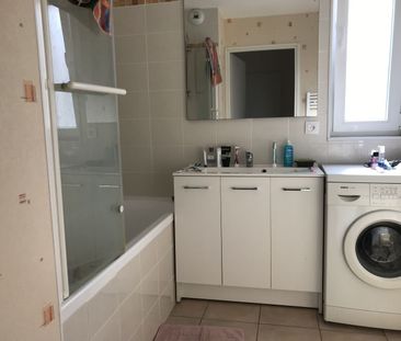 Appartement T3 dans une copropriété récente et sécurisée avec terra... - Photo 5