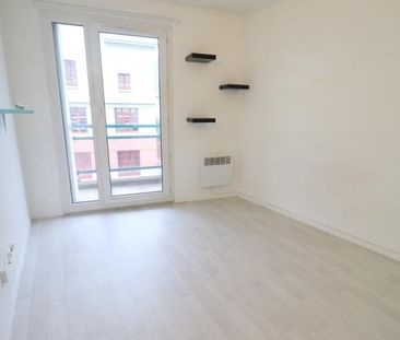 Location Studio + balcon Grenoble - Photo 1