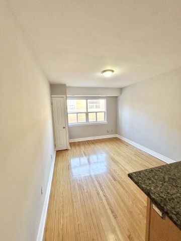 For Lease - 9 Thirty Third Street Unit# 306, Toronto, Ontario - Photo 3