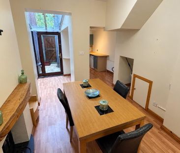 92 Donegal Avenue, Belfast, BT12 6LX - Photo 3
