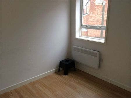 2 Bed - Leicester Street, Warrington - Photo 3