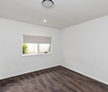 Stylish 3 Bedroom Villa! - Photo 1