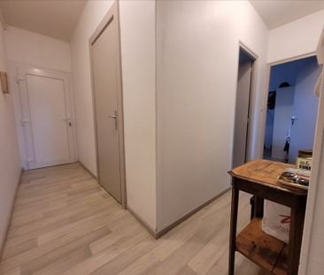 Location Appartement 3 pièces 70m² - Photo 6