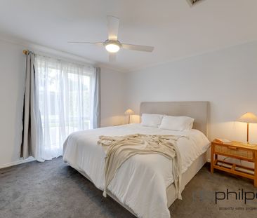 Effortless Family Living in Seacombe Gardens! - Photo 6