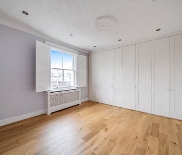 3 bedroom flat to rent - Photo 1