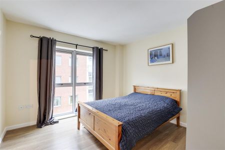 2 Bed Flat For Rent - Photo 3