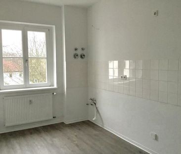 Sie haben Ihre Möbel, wir Ihre Wohnung! - Photo 6