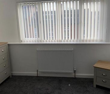 4 bedroom house to rent - Photo 3