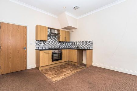 2 bedroom apartment to rent Portsmouth, PO2 - Photo 2