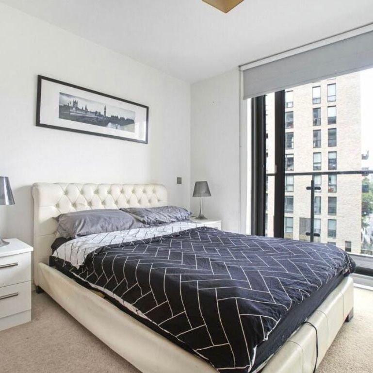 2 Bed Flat, Craig Tower, E3 - Photo 1