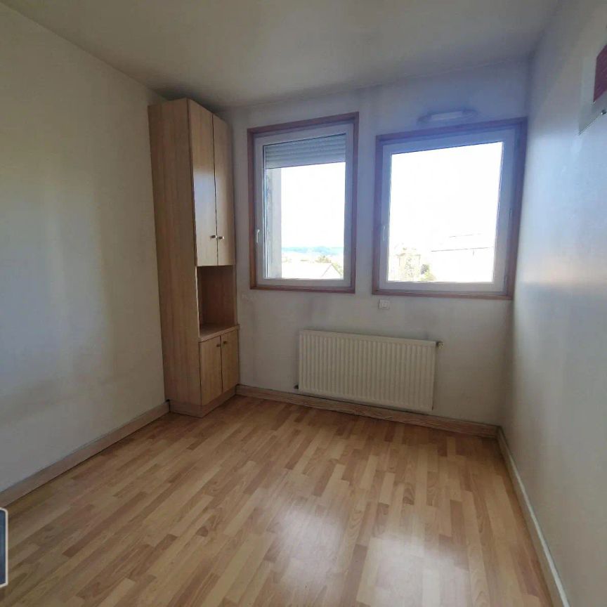 Appartement à louer 2 pièces 56.08m² - Photo 1