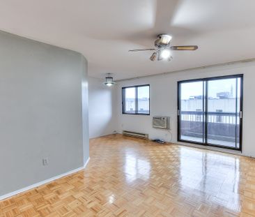 10755 Rue De St Réal, Montréal (Ahuntsic-Cartierville), QC H3M - Photo 2